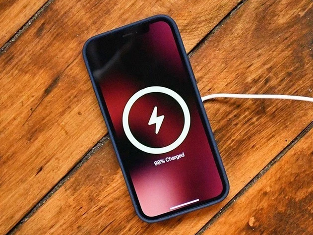 平遥苹果手机维修分享iPhone 12可以随便充电吗 